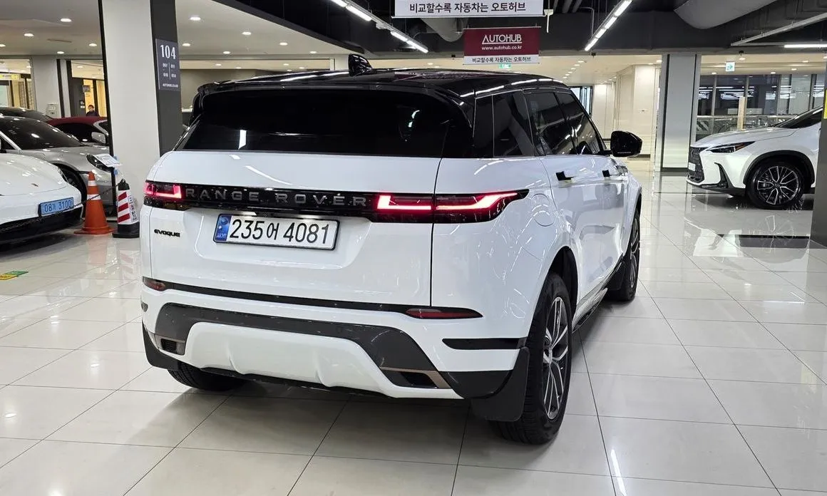 Land Rover Range Rover Evoque — фото 10