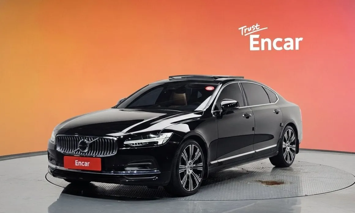 Volvo S90 — фото 1