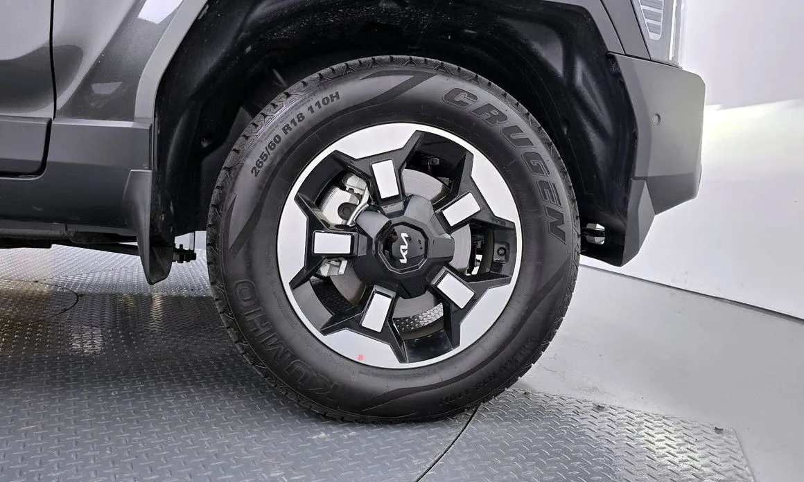 Kia Tasman — фото 10
