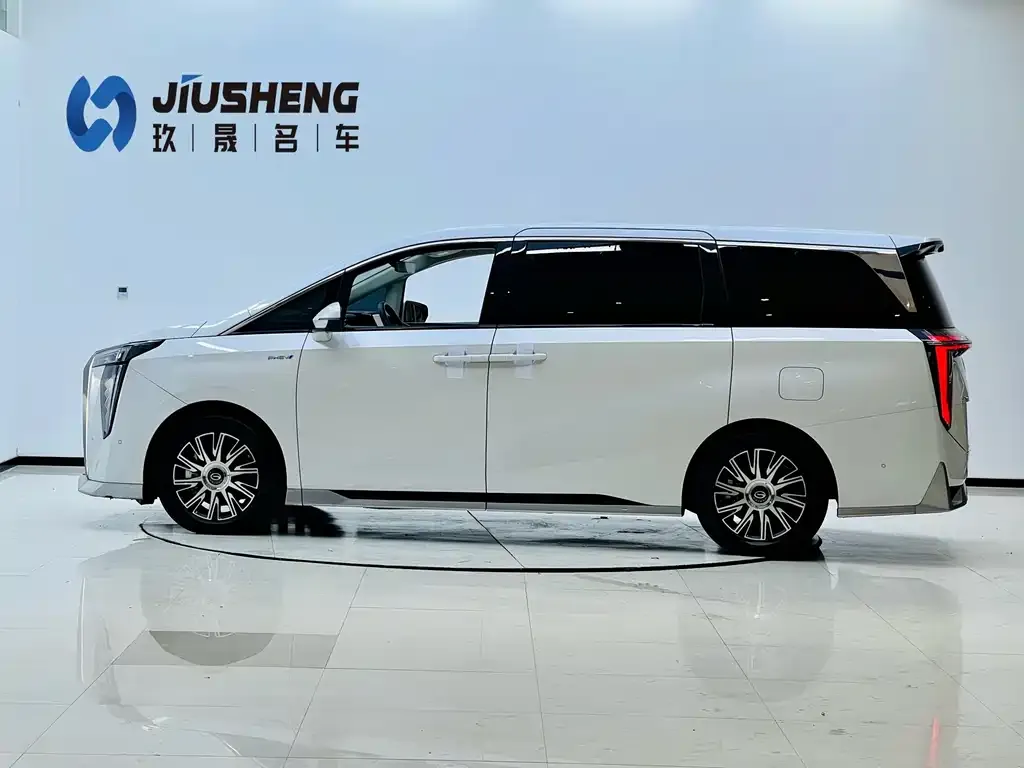 GAC Motor Trumpchi E9 — фото 3