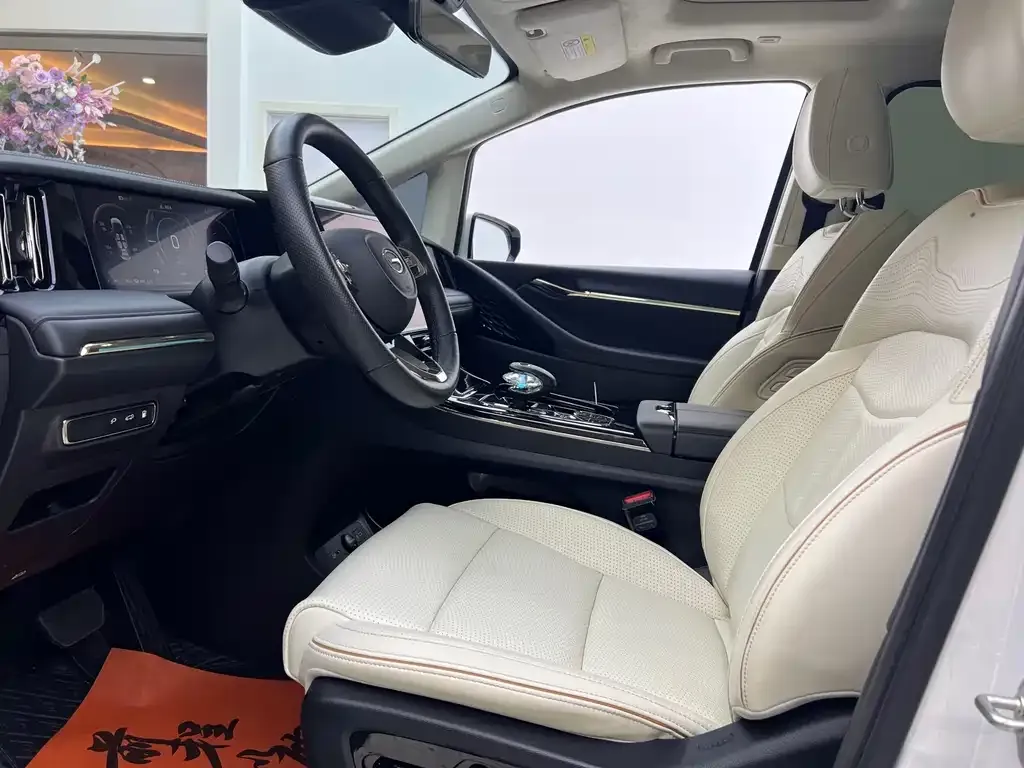 GAC Motor Trumpchi E9 — фото 8