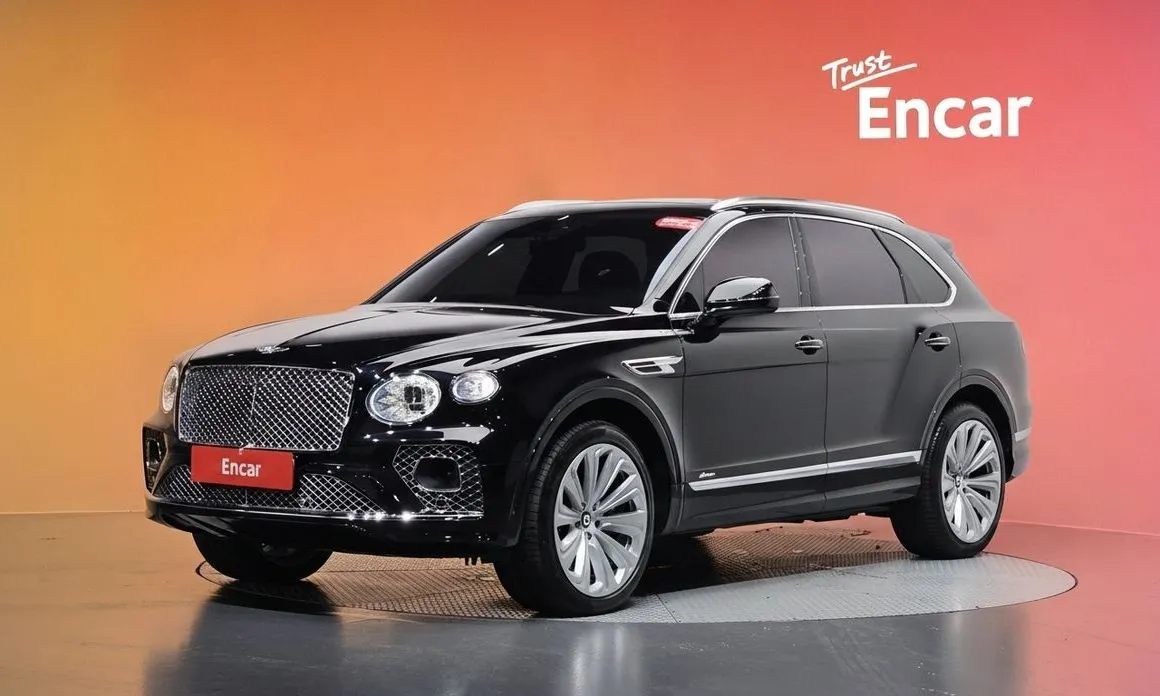 Bentley Bentayga — фото 1