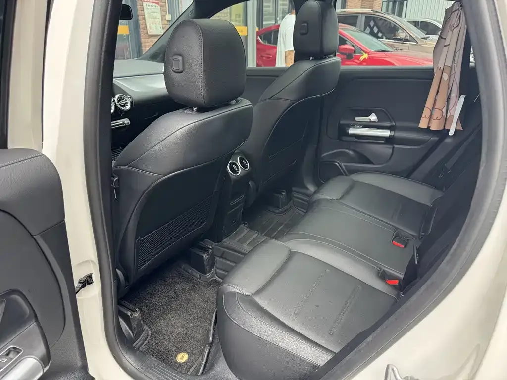 Mercedes-Benz GLA — фото 3