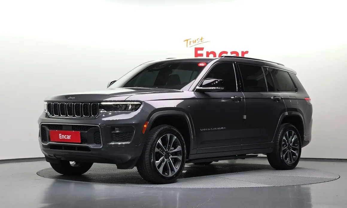Jeep Cherokee — фото 1