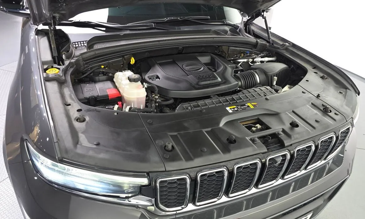 Jeep Cherokee — фото 10