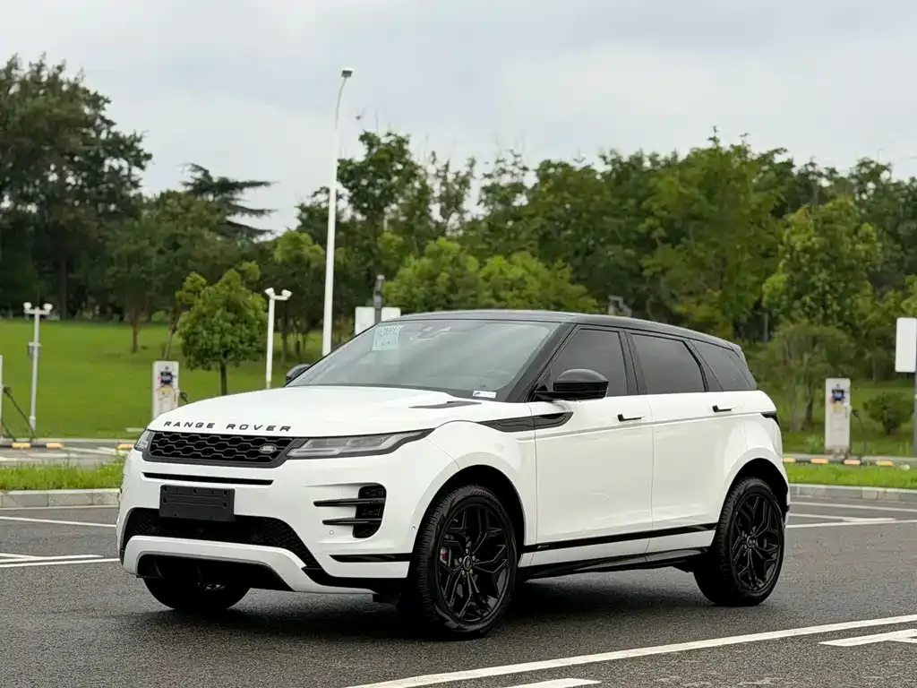 Land Rover Evoque — фото 1