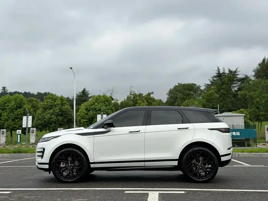 Land Rover Evoque — фото 5