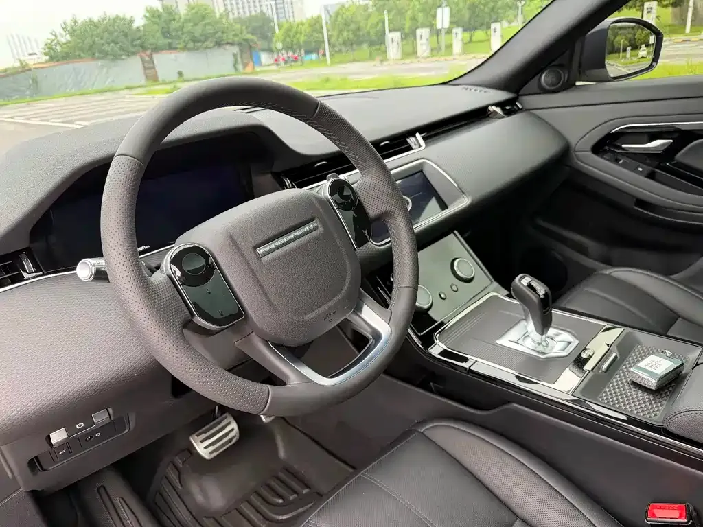 Land Rover Evoque — фото 8