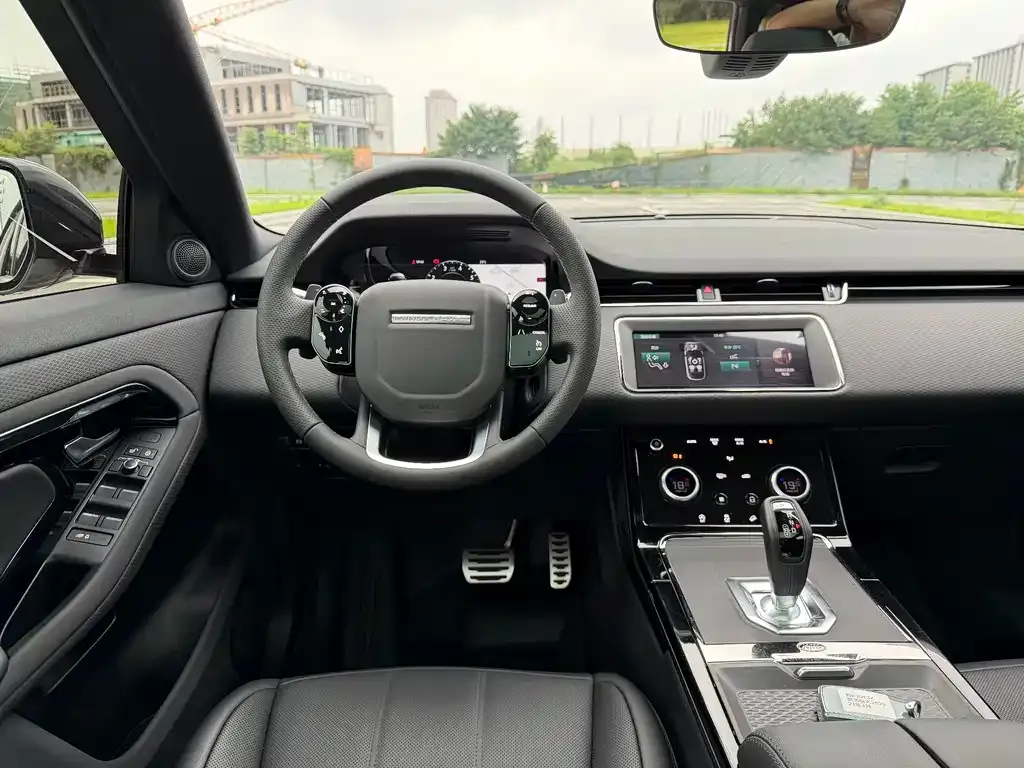 Land Rover Evoque — фото 2