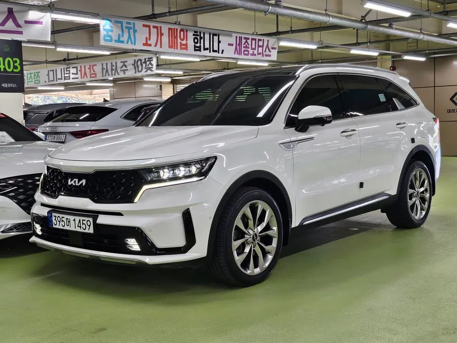 Kia Sorento — фото 1