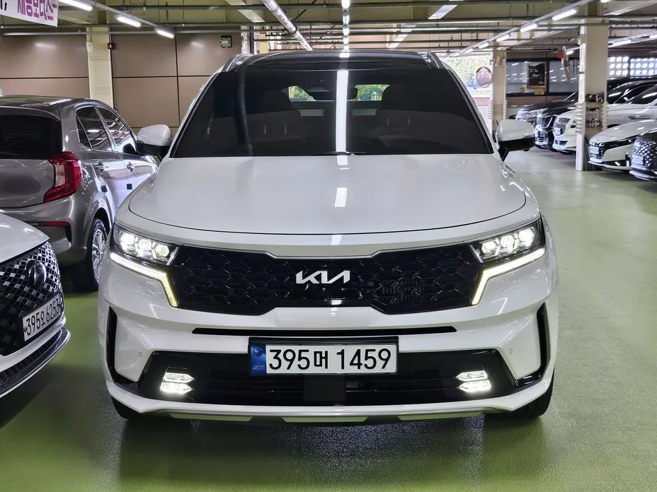 Kia Sorento — фото 6
