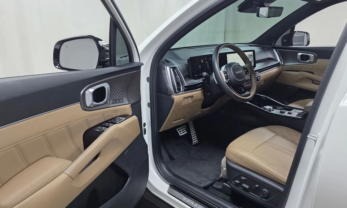 Kia Sorento — фото 10