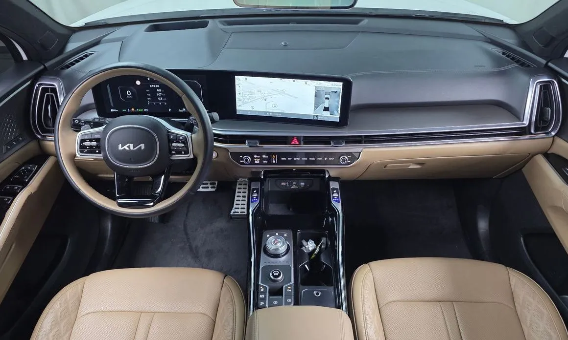Kia Sorento — фото 6
