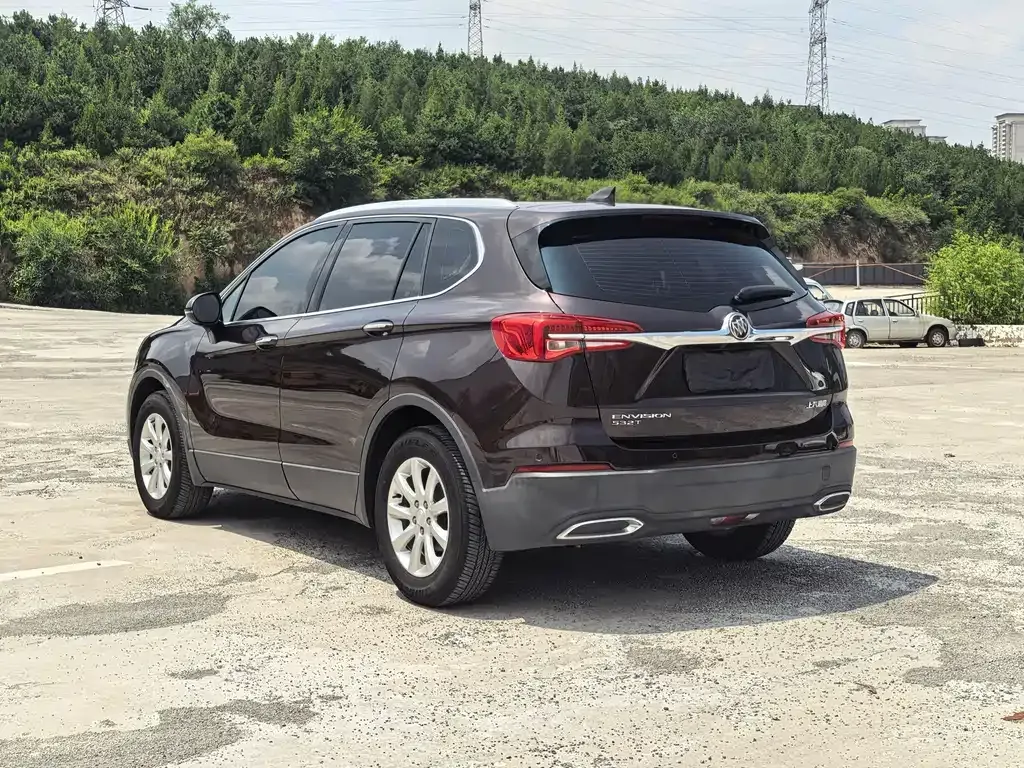 Buick Envision Plus — фото 5