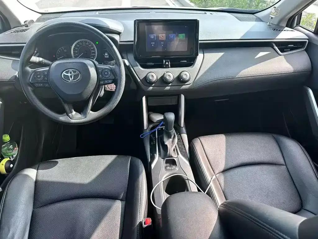 Toyota Corolla Cross — фото 9