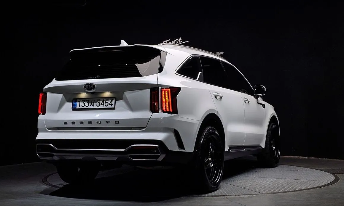 Kia Sorento — фото 4