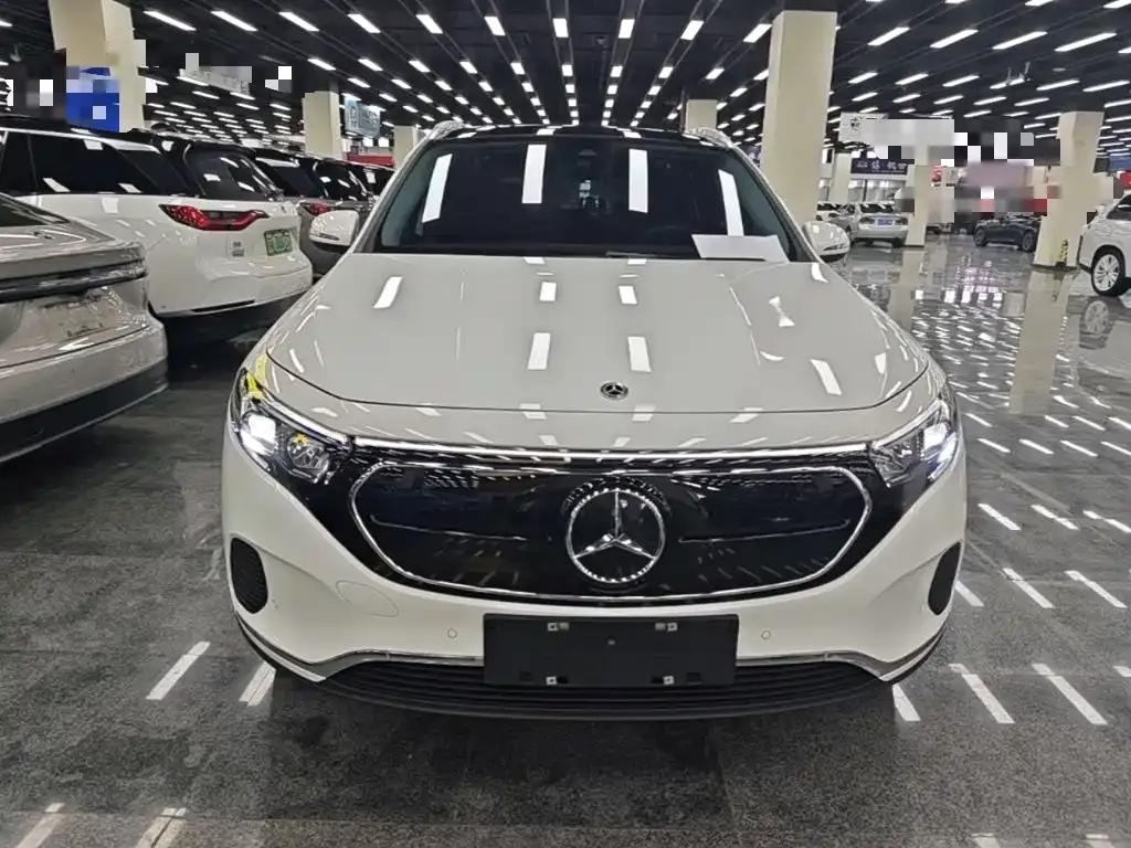 Mercedes-Benz EQA — фото 9