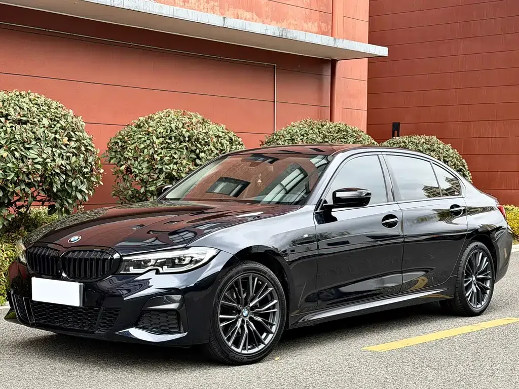 BMW 3 Series — фото 1