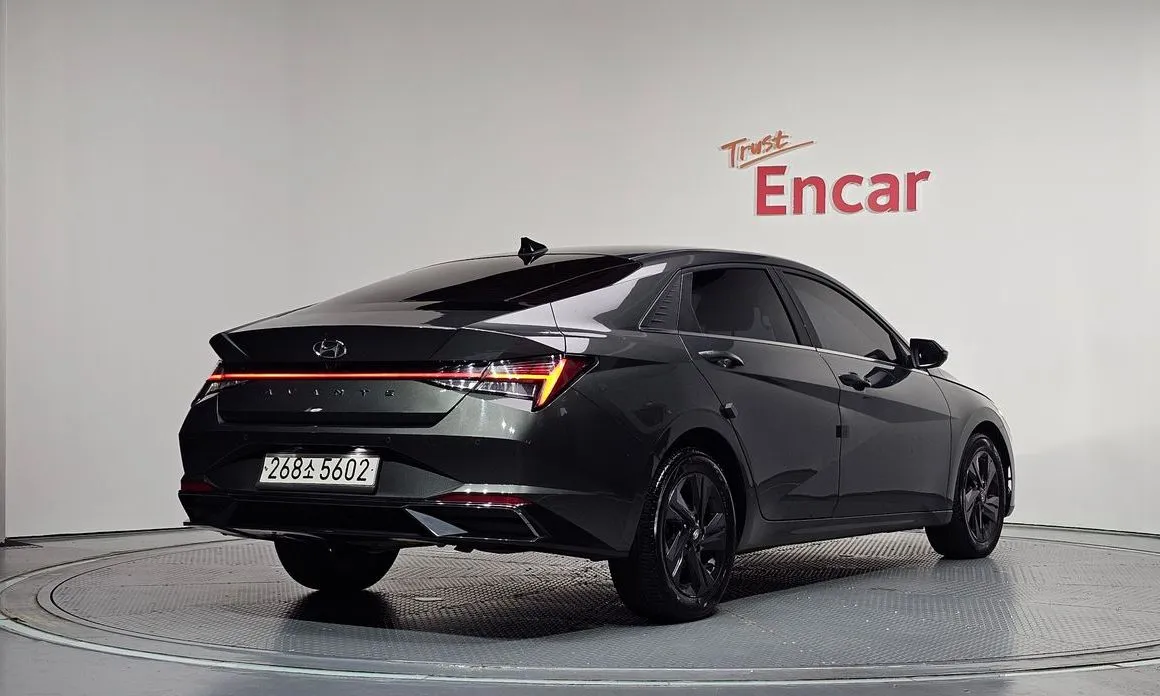 Hyundai AVANTE — фото 2