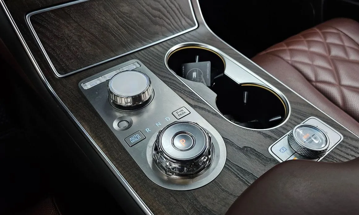 Genesis GV80 — фото 10