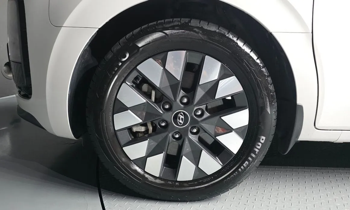 Hyundai Staria — фото 9