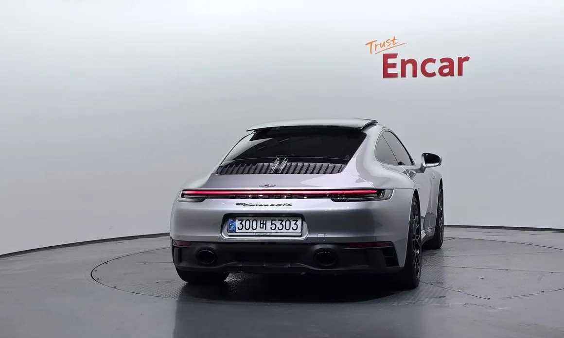 Porsche 911 — фото 4