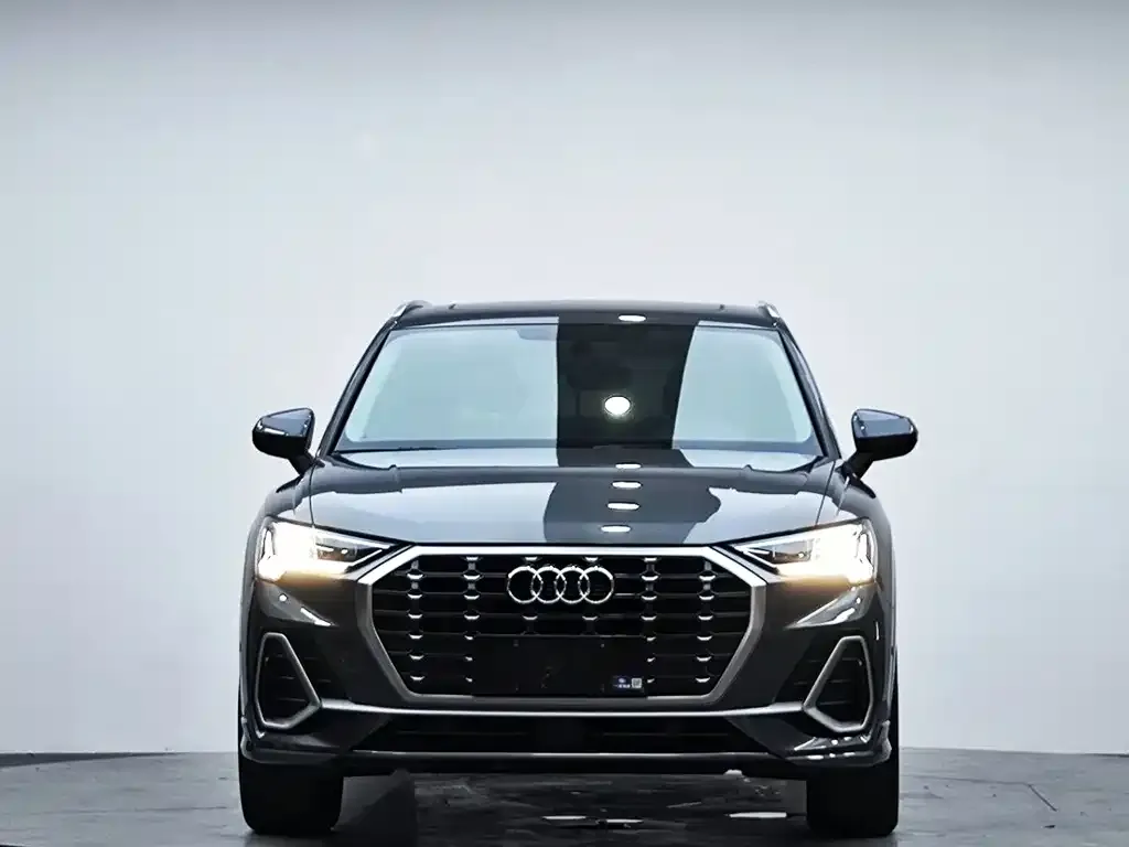 Audi Q3 — фото 5