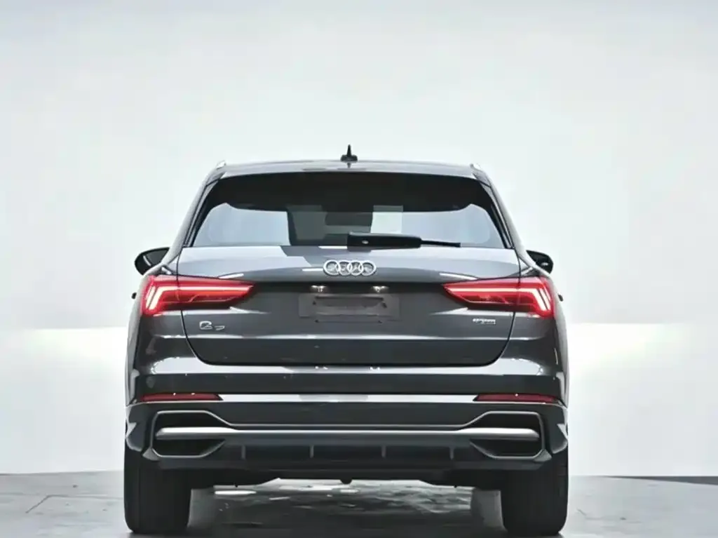 Audi Q3 — фото 9