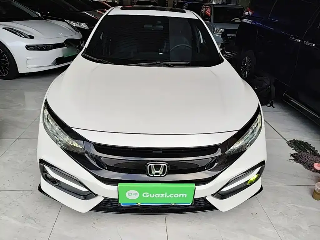 Honda Civic — фото 10