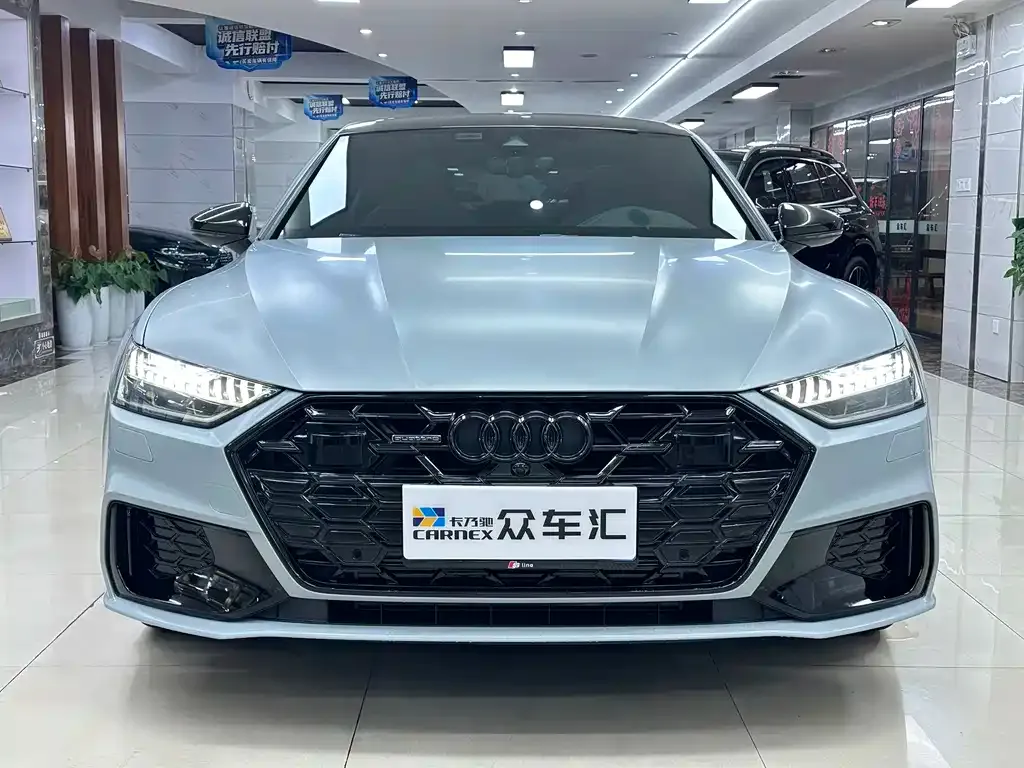 Audi A7L — фото 6