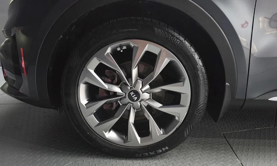 Kia Sorento — фото 2