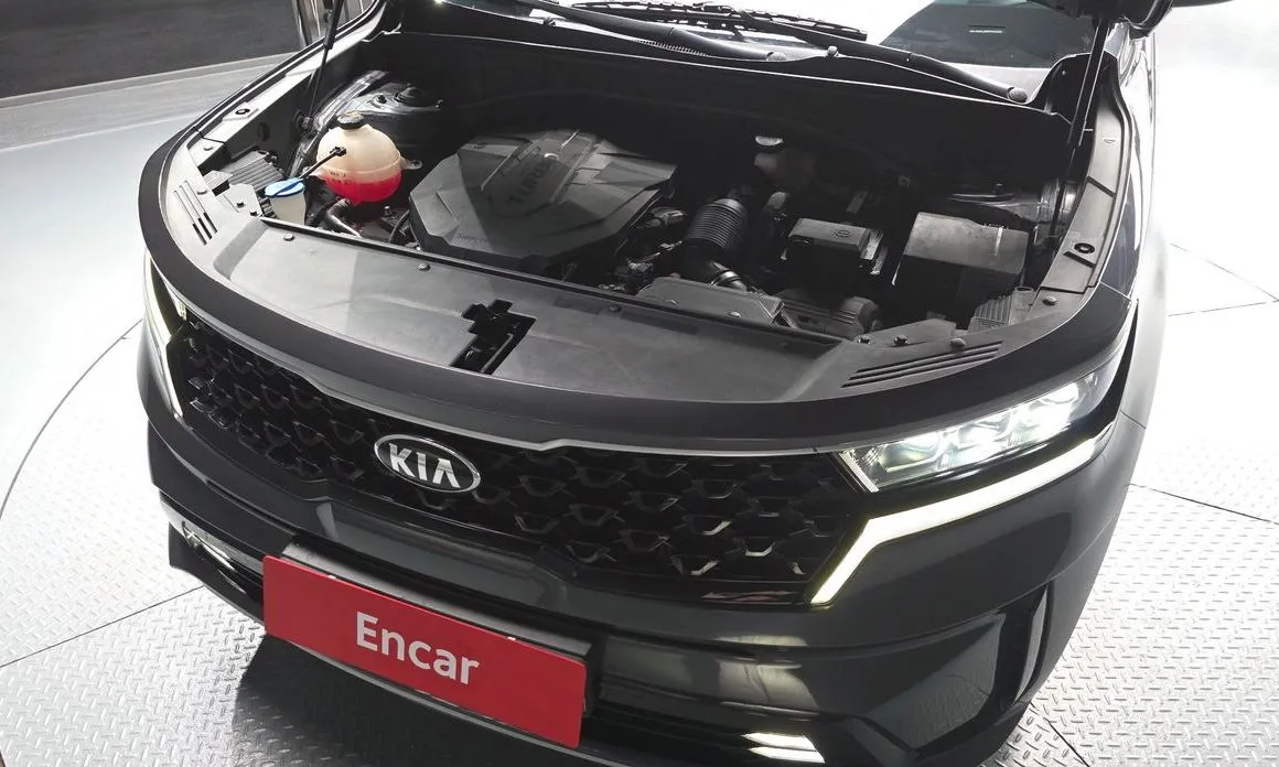 Kia Sorento — фото 6