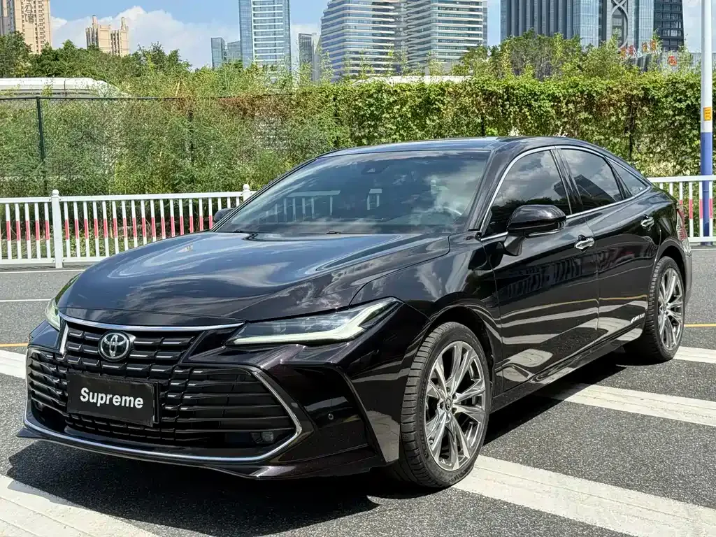 Toyota Avalon — фото 9