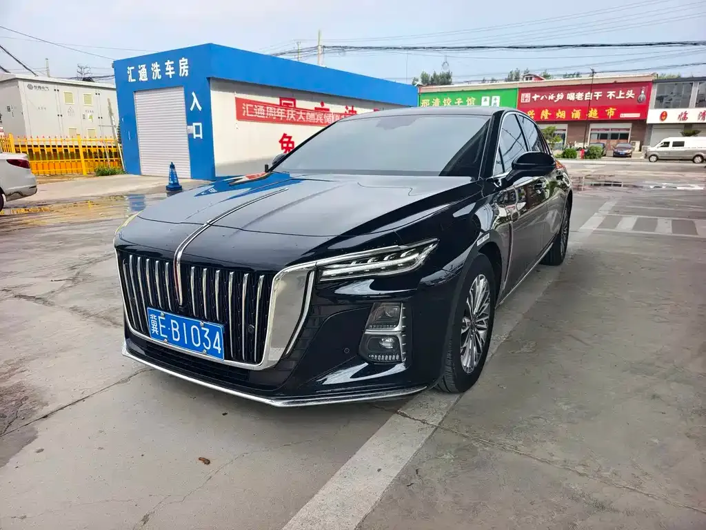 Hongqi H5 — фото 1