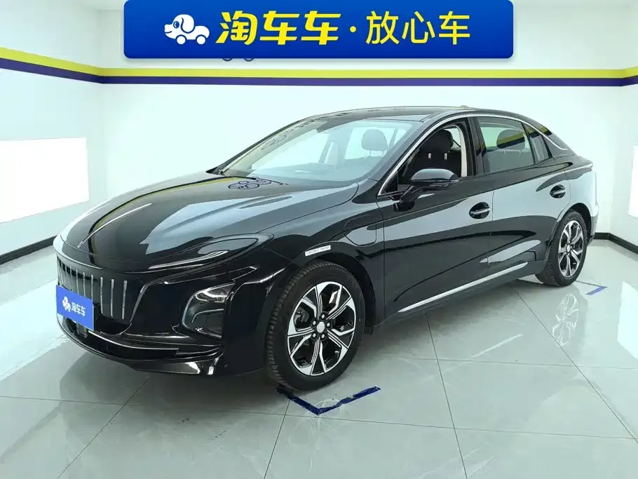 Hongqi E-QM5 — фото 1