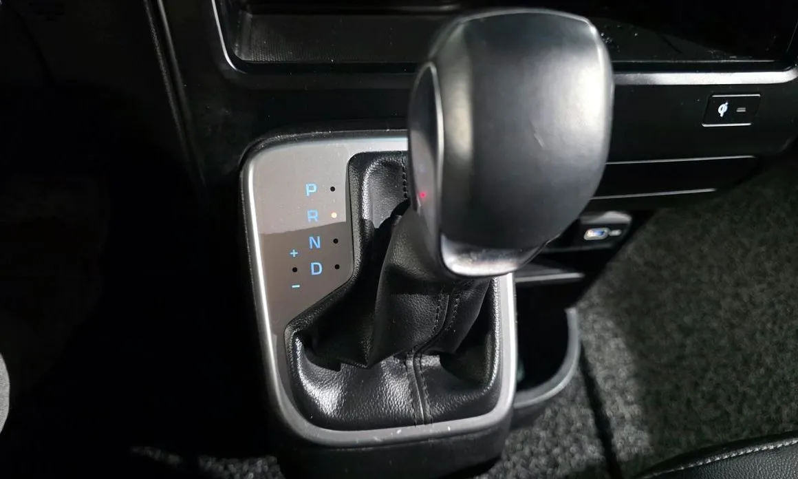 Hyundai Staria — фото 4