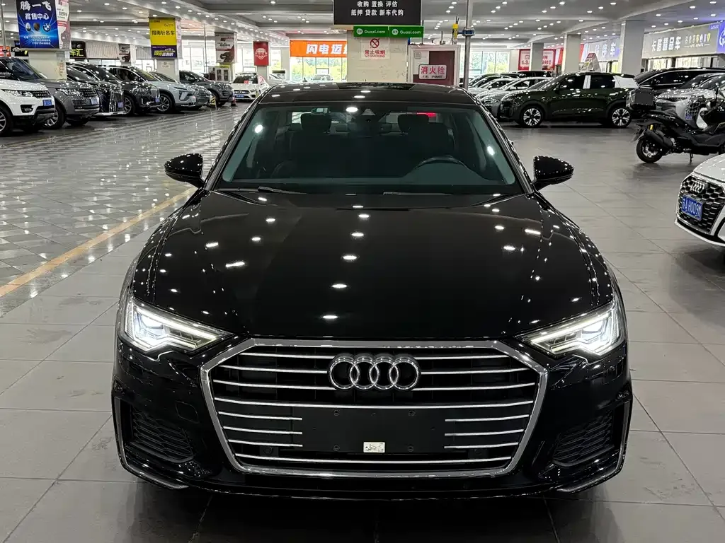Audi A6L — фото 7