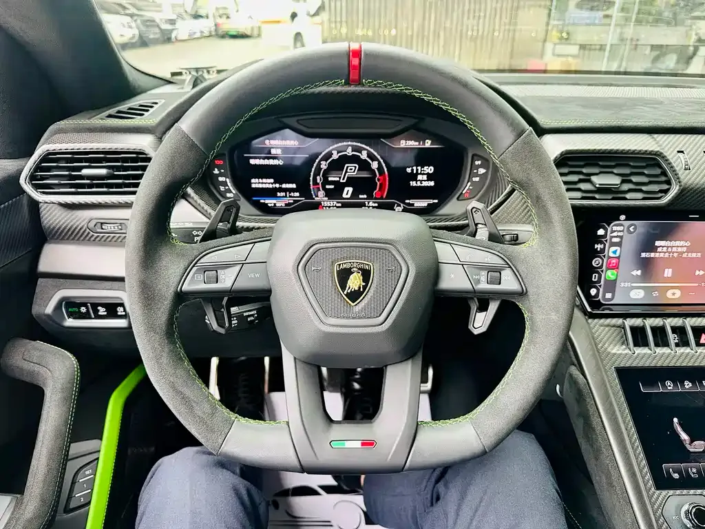 Lamborghini Urus — фото 2