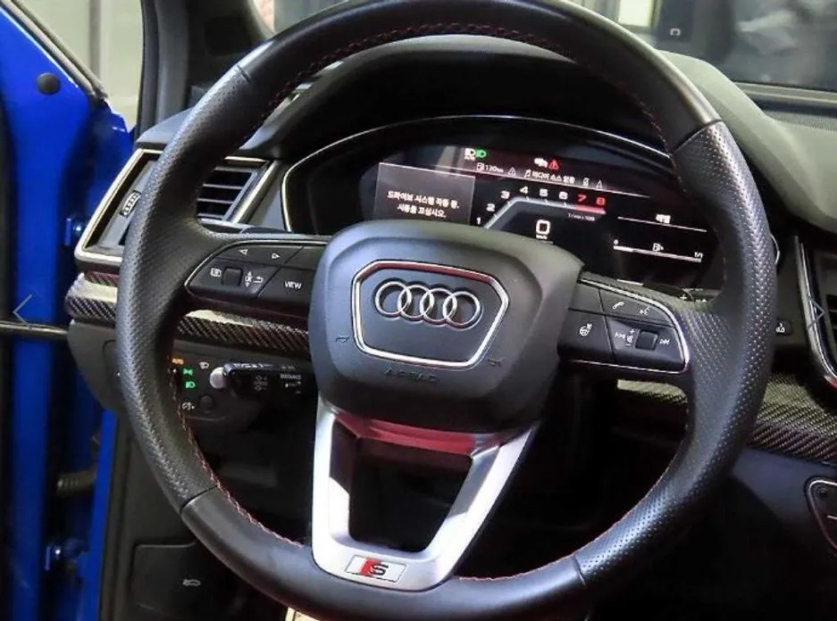 Audi SQ5 — фото 10