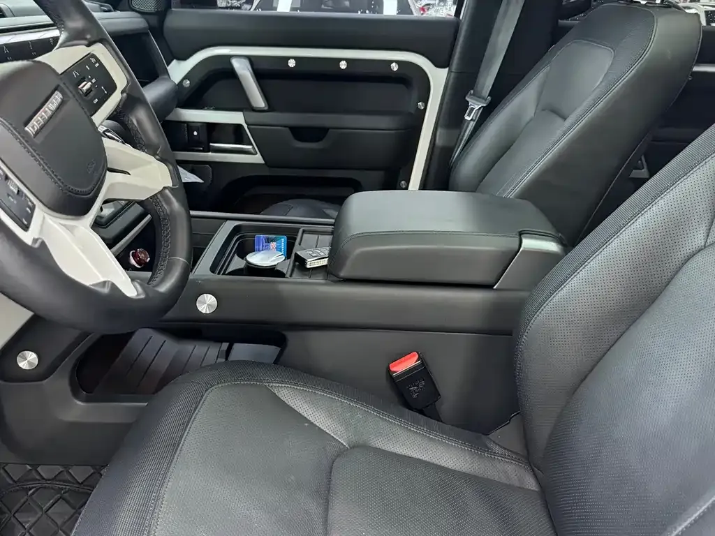 Land Rover Defender — фото 2