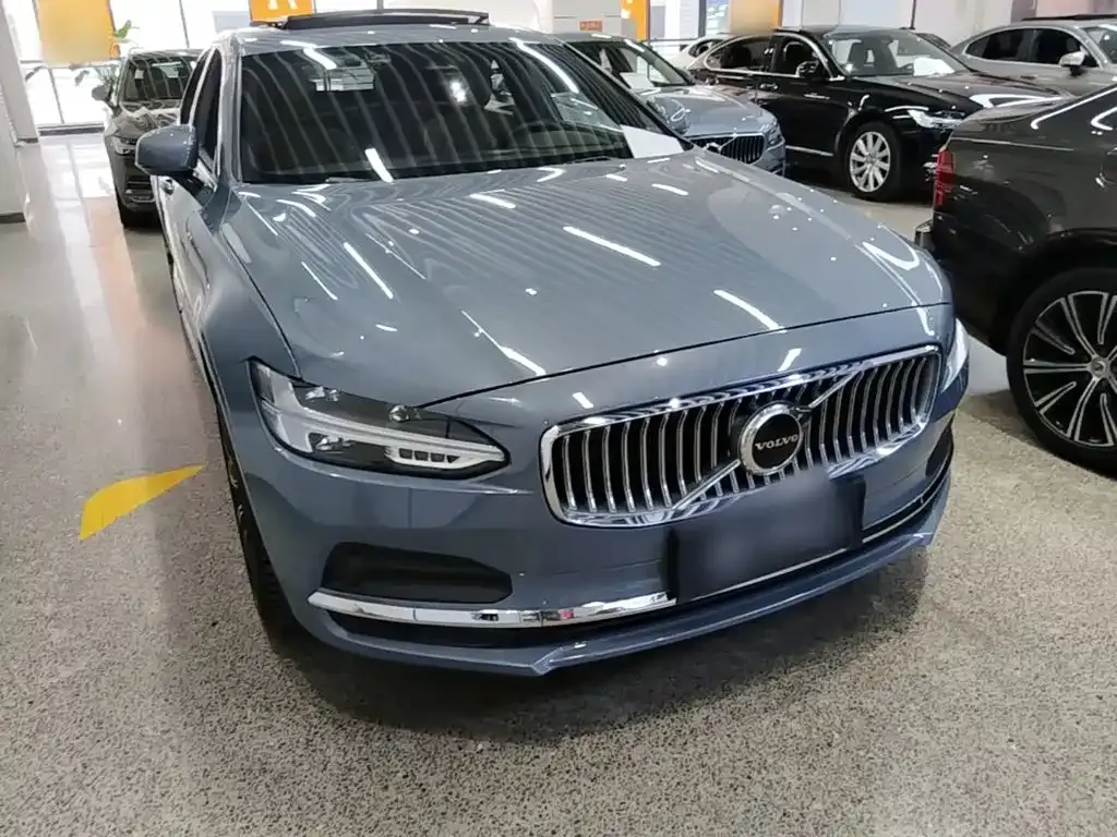 Volvo S90 — фото 3