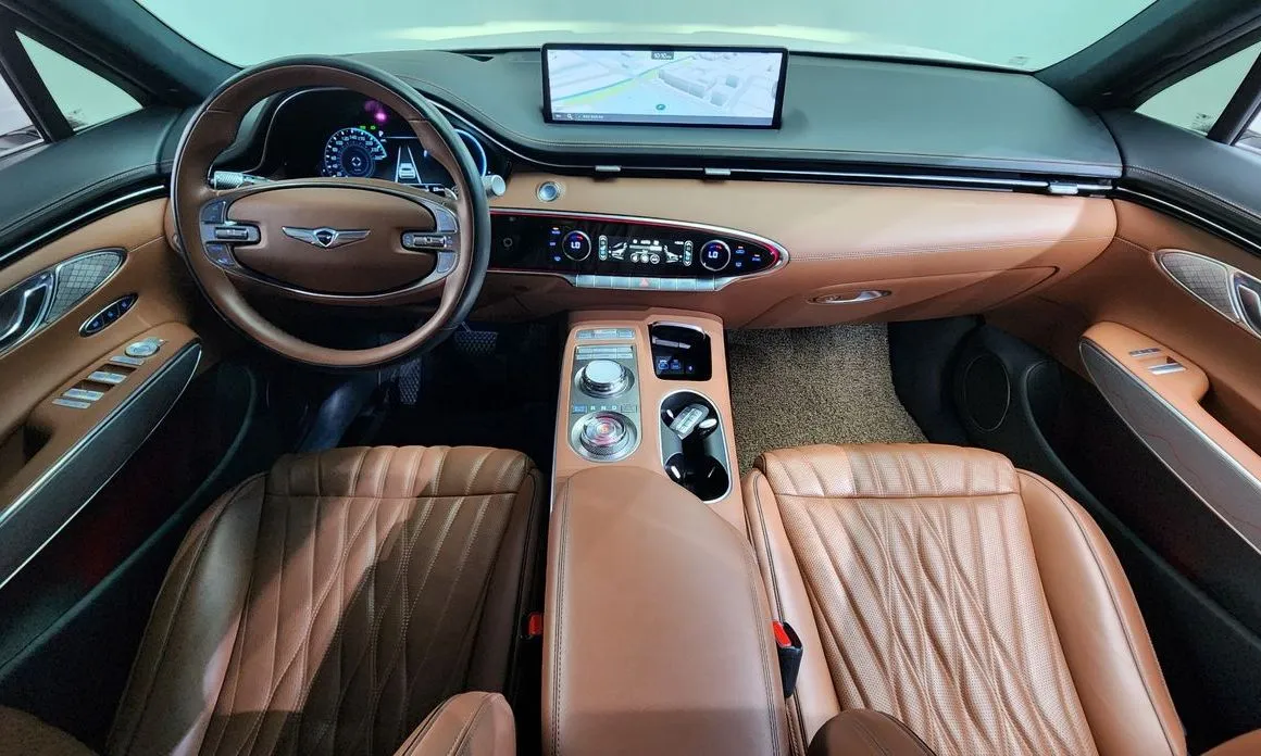 Genesis GV70 — фото 10