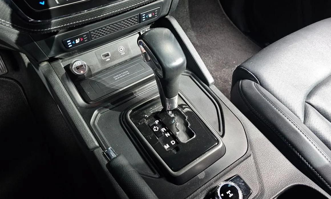 KG Mobility (Ssangyong) Rexton — фото 8