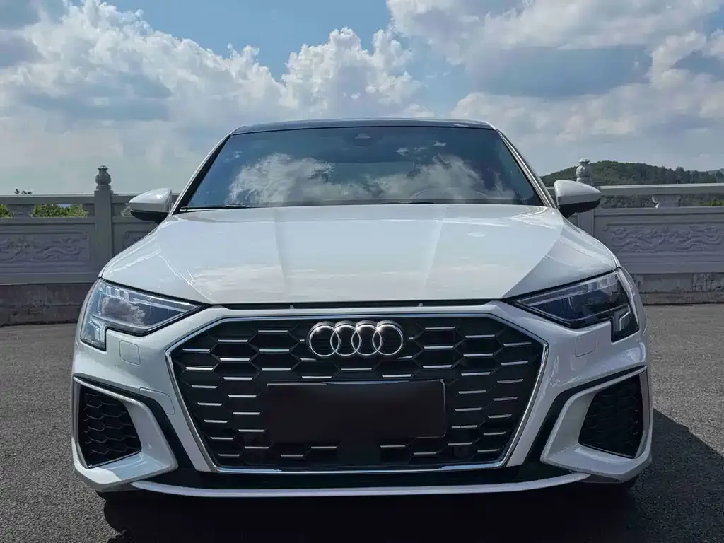 Audi A3 — фото 2