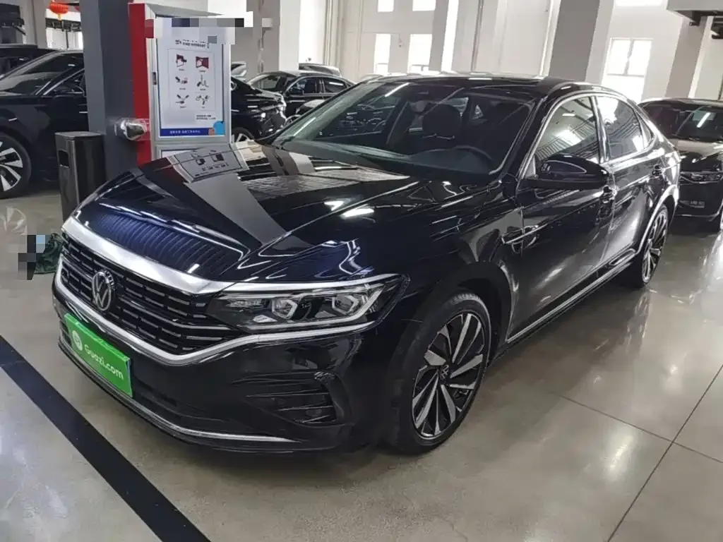 Volkswagen Passat — фото 4