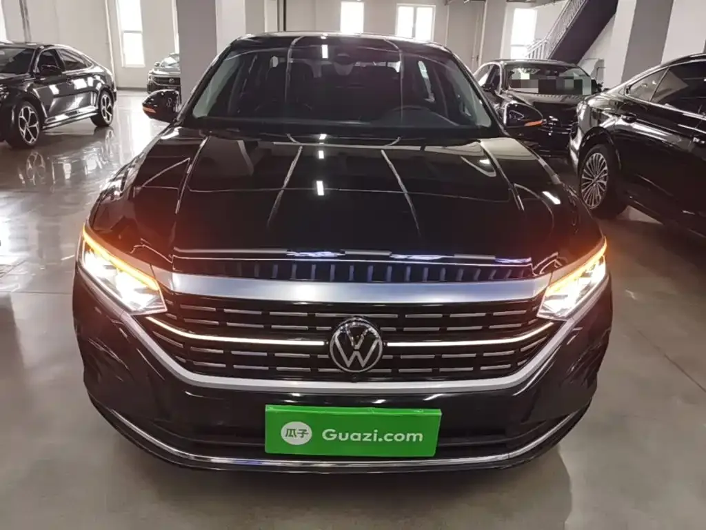 Volkswagen Passat — фото 2