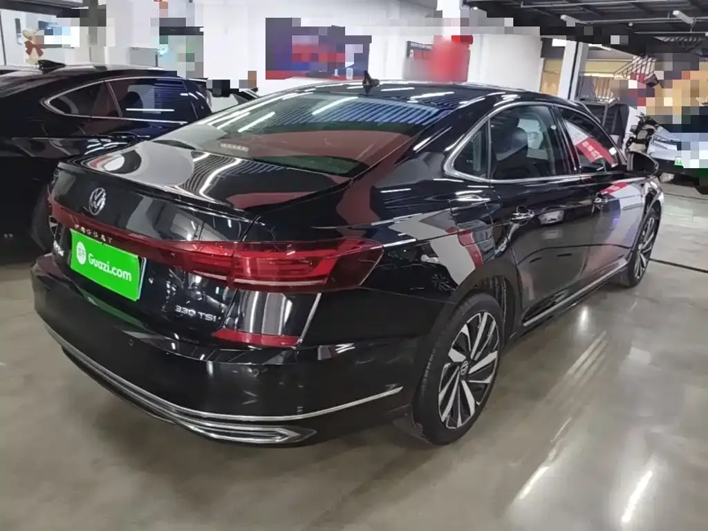 Volkswagen Passat — фото 10