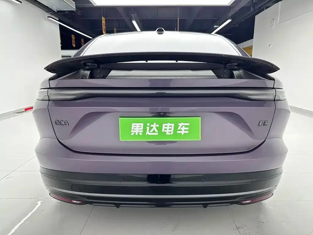 NIO EC6 — фото 10