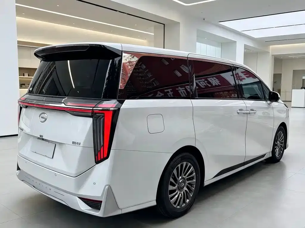 GAC Motor Trumpchi M8 — фото 7