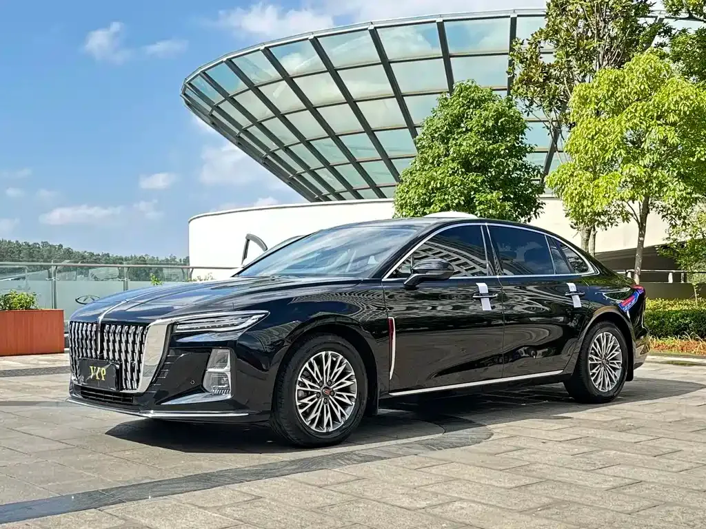 Hongqi H5 — фото 1